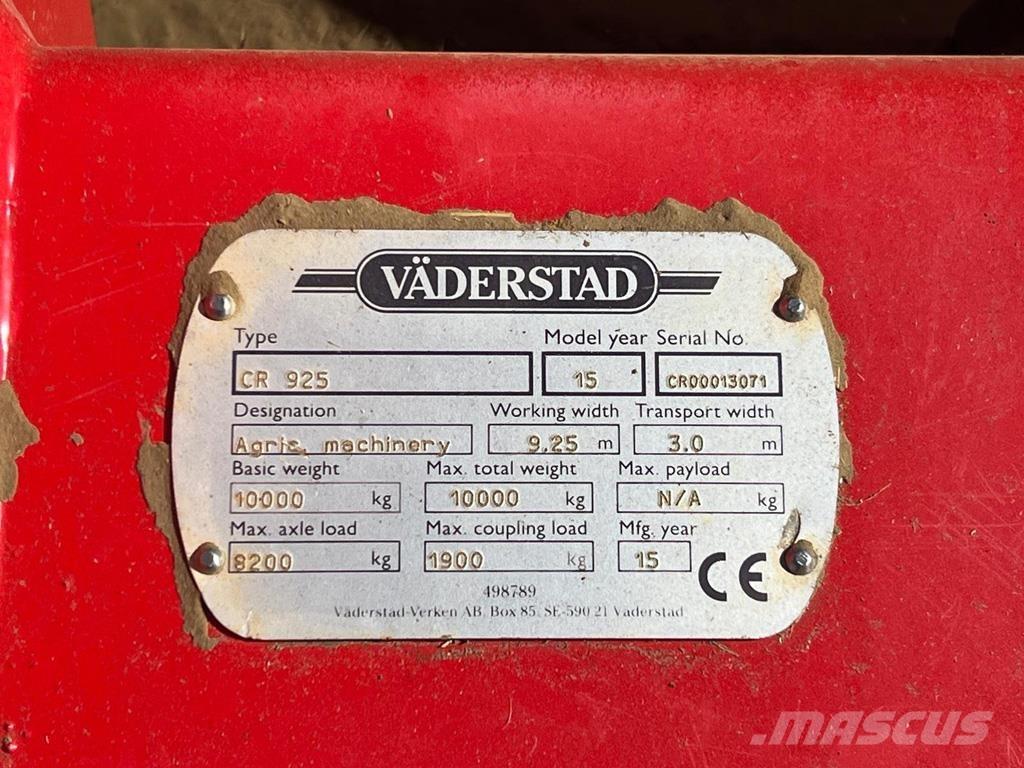 Väderstad CR925 Charruas convencionais