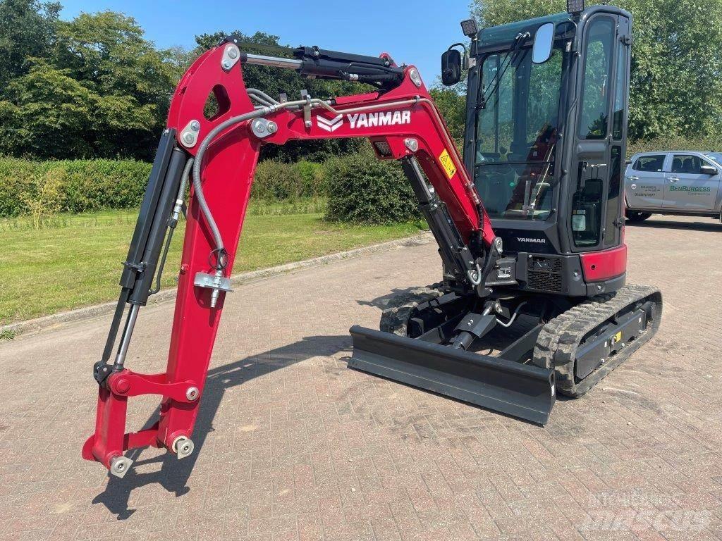 Yanmar VIO26-6 Escavadoras Midi 7t - 12t