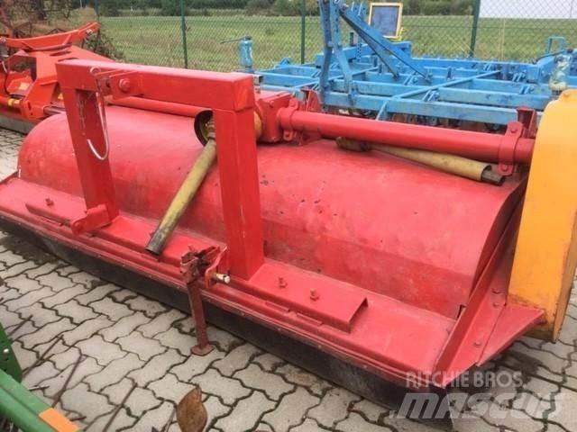 Dücker UM27 Agricultura - Outros
