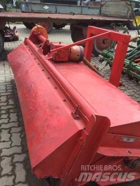 Dücker UM27 Agricultura - Outros
