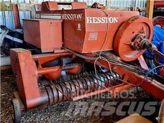 Hesston 4650 Enfardadeira de rolos