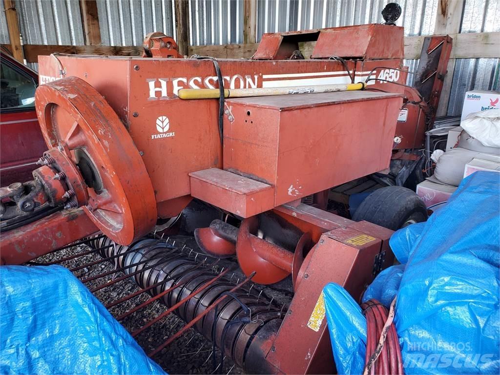 Hesston 4650 Enfardadeira de rolos