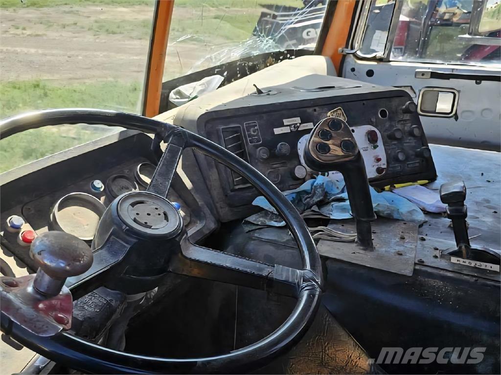 Ton-Right 890 Enfardadeiras