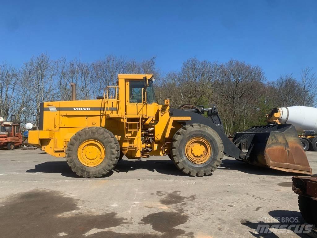 Volvo L330C Carregadeiras de rodas