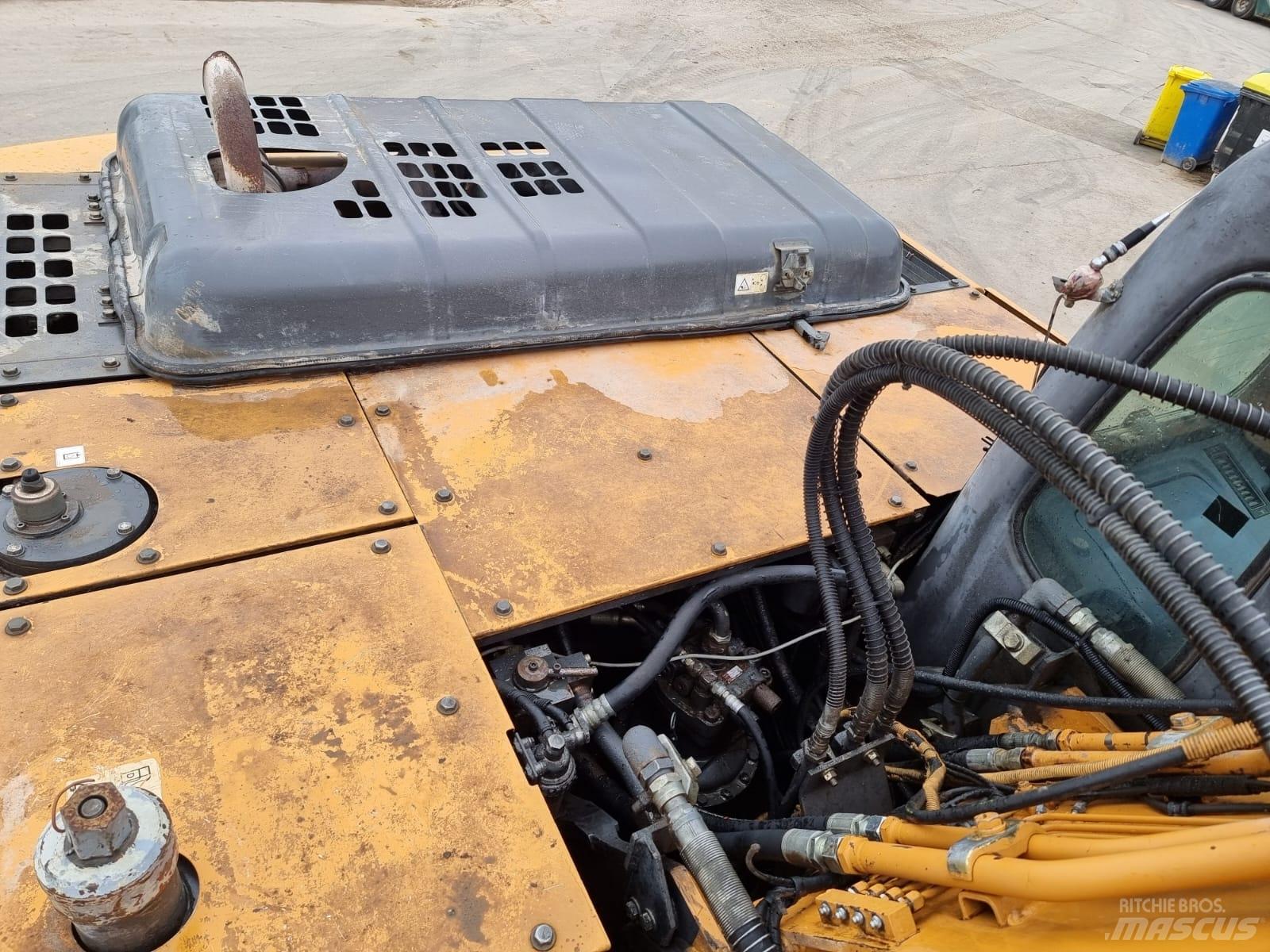 CASE CX 210 LC Escavadeiras de esteiras