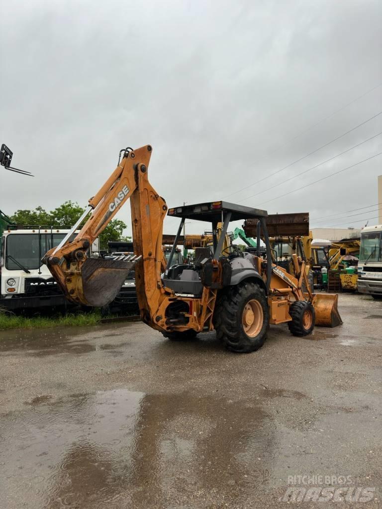 CASE 580 M Retroescavadeiras
