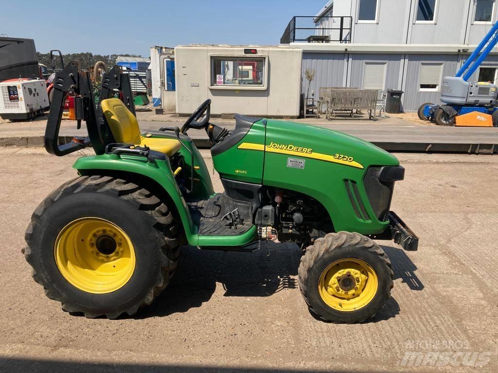 John Deere 3720 Tratores Agrícolas usados