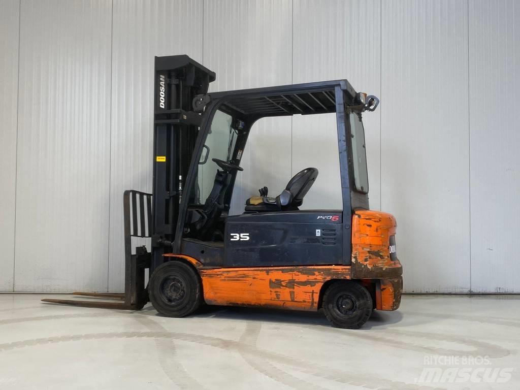 Doosan B35X-5 Empilhadores eléctricos