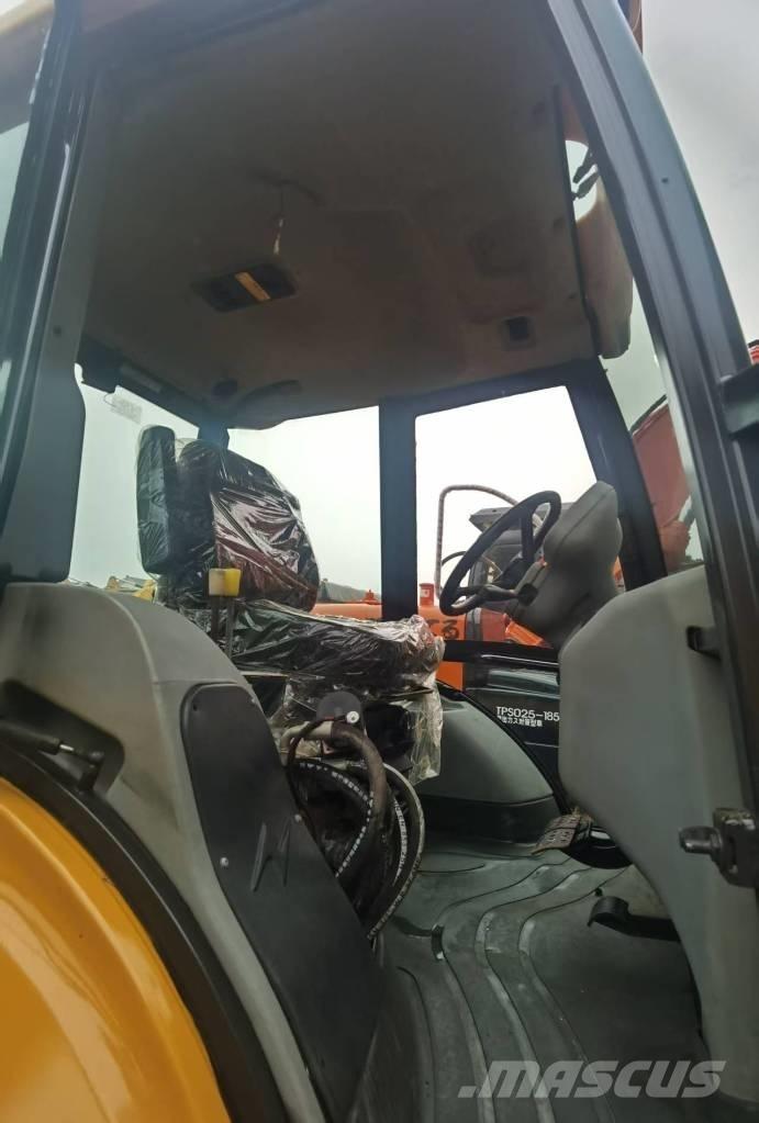 JCB 4 CX Retroescavadeiras