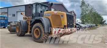 CASE 1021 F Carregadeiras de rodas