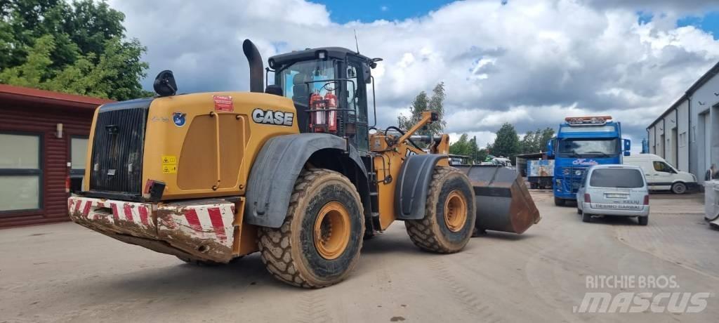 CASE 1021 F Carregadeiras de rodas