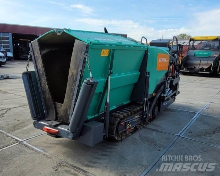 Vögele SUPER 800 Espalhadoras de asfalto