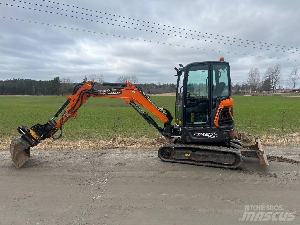 Doosan DX27 Miniescavadeiras