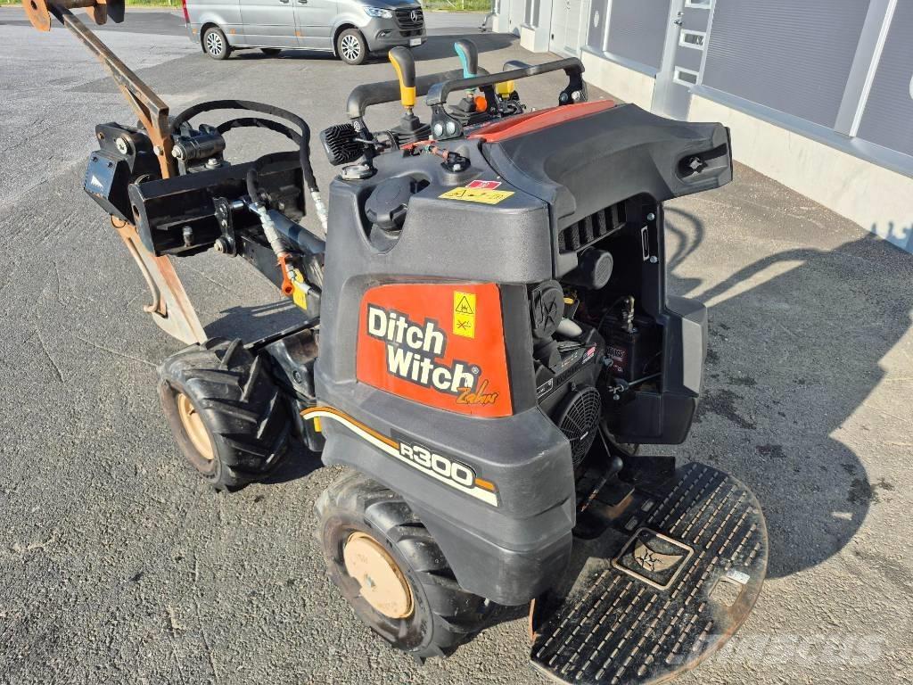 Ditch Witch R300 Abre-valas
