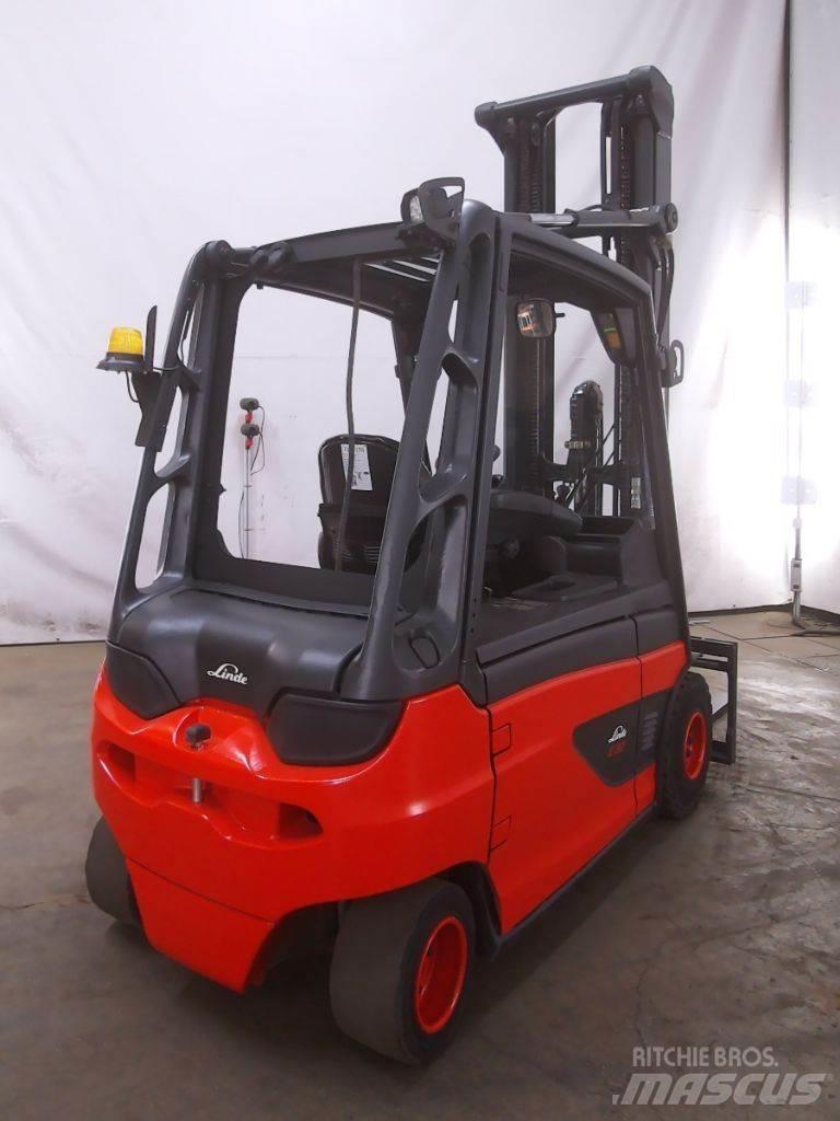 Linde E30L Empilhadores eléctricos