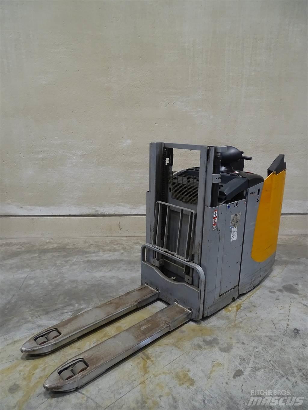 Still EXD-S20 Empilhador para operador externo