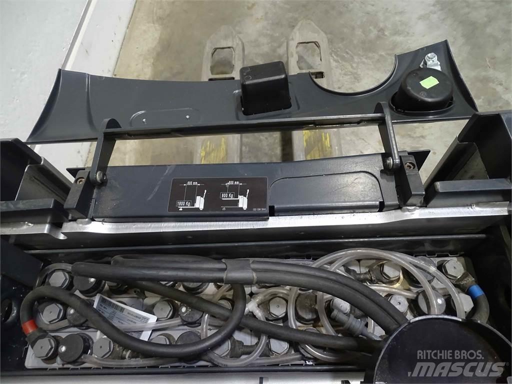 Still EXU-H18 Empilhador para operador externo