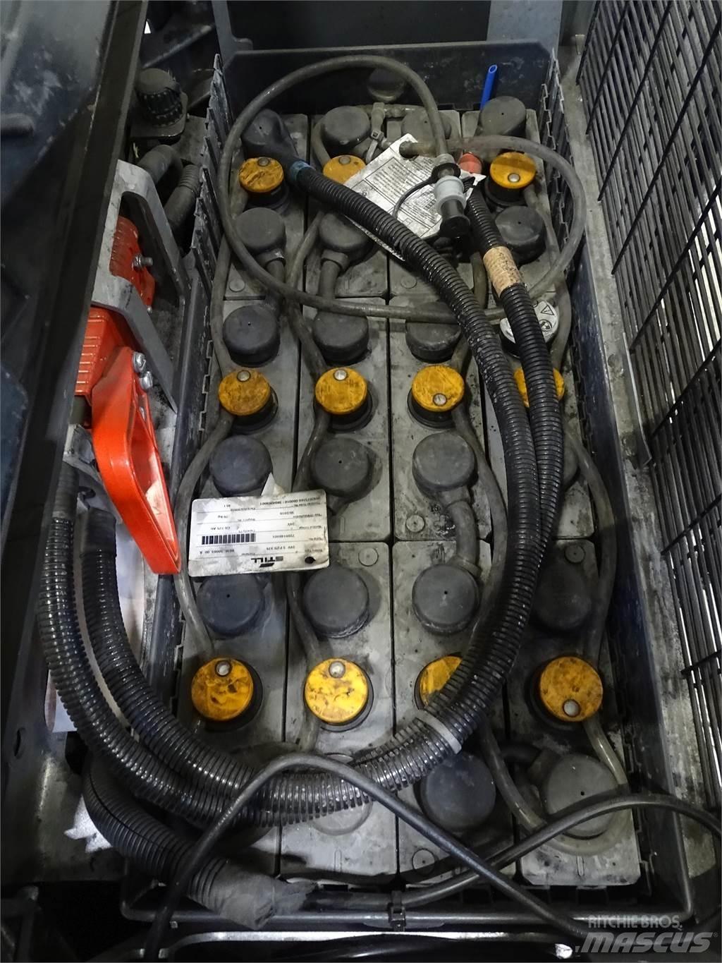 Still EXV-SF14 Empilhador para operador externo