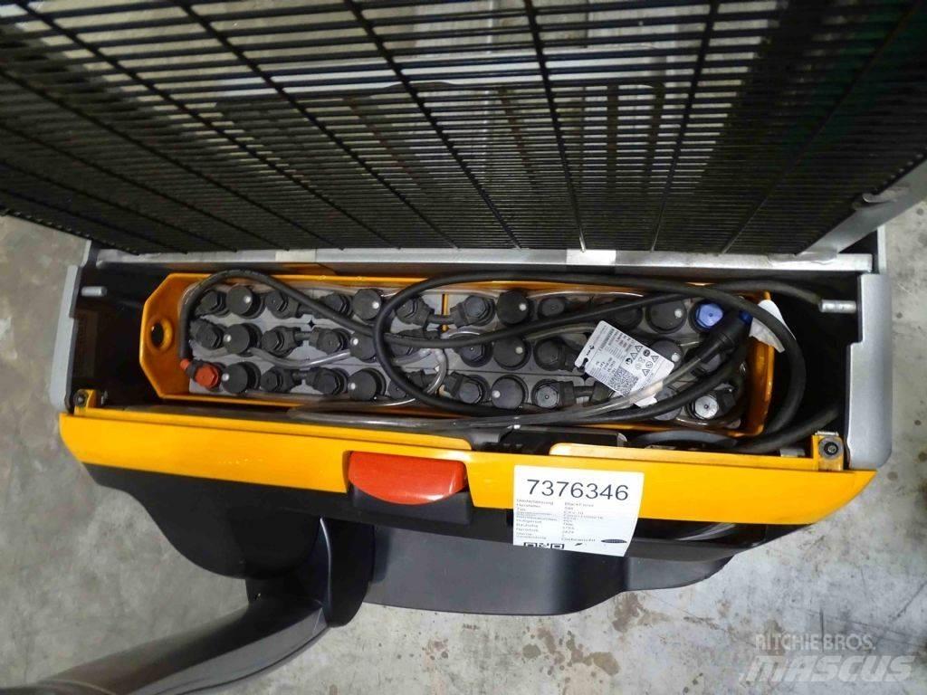 Still EXV10 Empilhador para operador externo