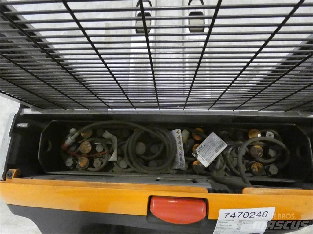 Still EXV10 Empilhador para operador externo