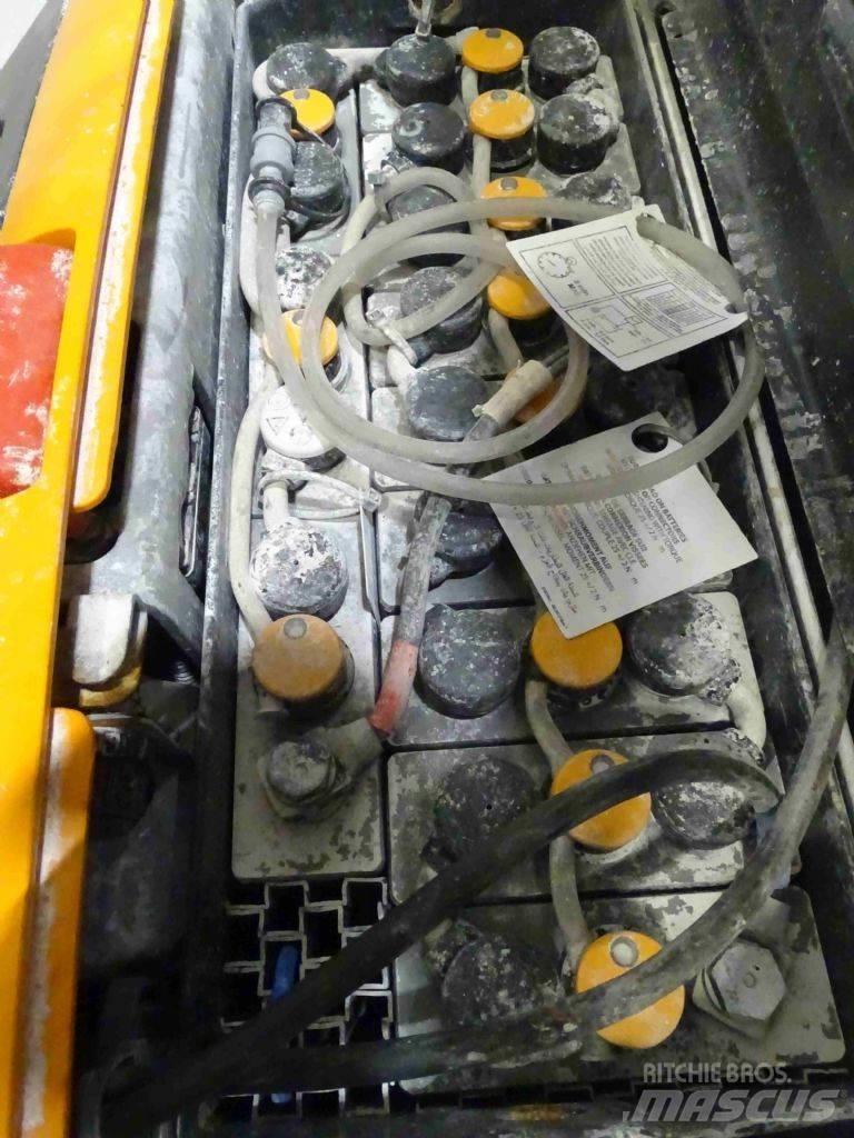 Still EXV12I Empilhador para operador externo