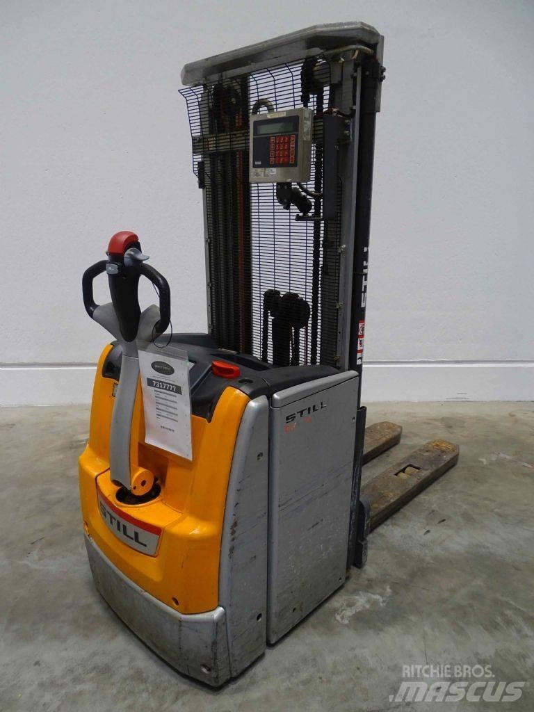 Still EXV14 Empilhador para operador externo