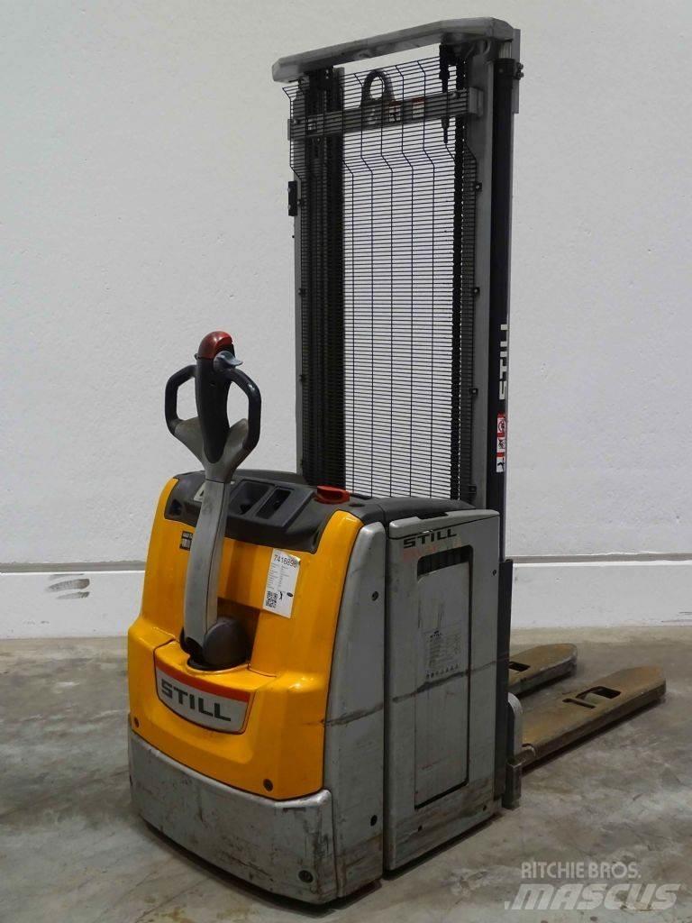Still EXV14 Empilhador para operador externo