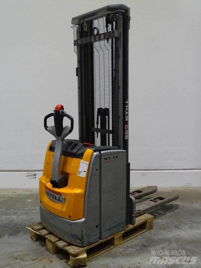 Still EXV14 Empilhador para operador externo