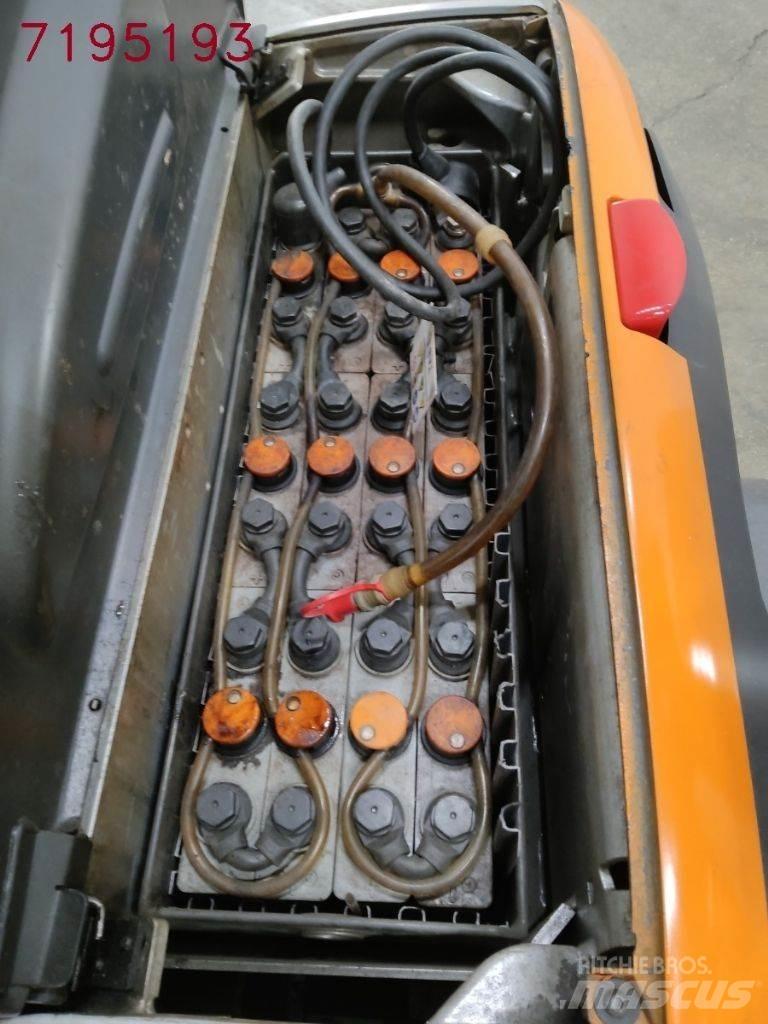 Still EXV14C Empilhador para operador externo