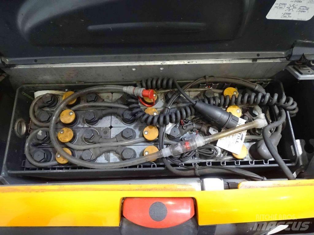 Still EXV14C Empilhador para operador externo