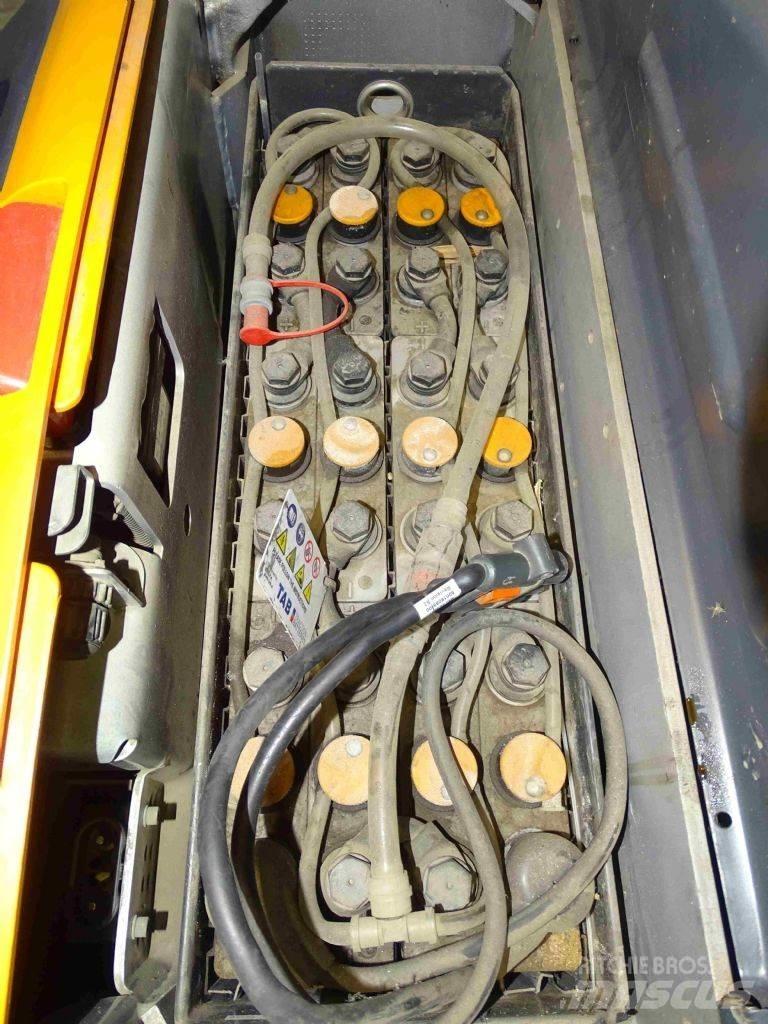 Still EXV14C Empilhador para operador externo