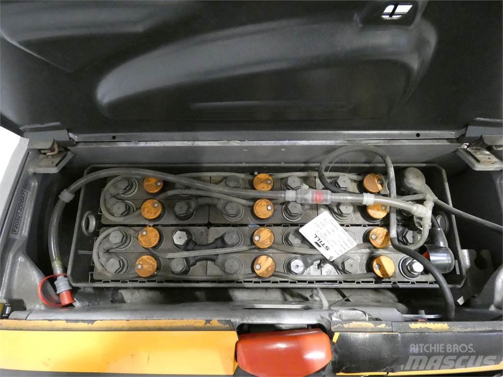 Still EXV14C Empilhador para operador externo