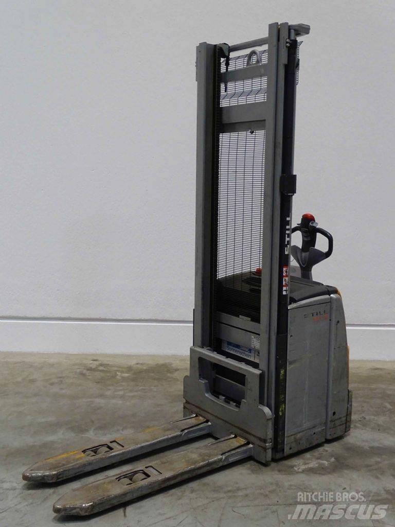 Still EXV16 Empilhador para operador externo