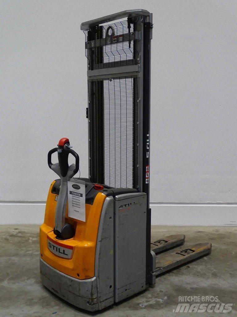 Still EXV16 Empilhador para operador externo