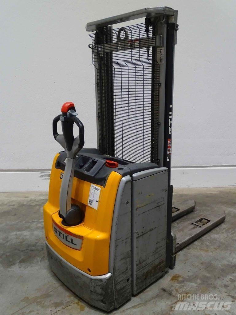 Still EXV16 Empilhador para operador externo