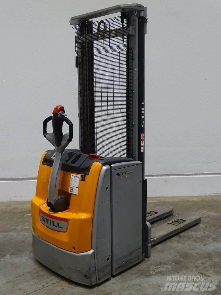 Still EXV16 Empilhador para operador externo