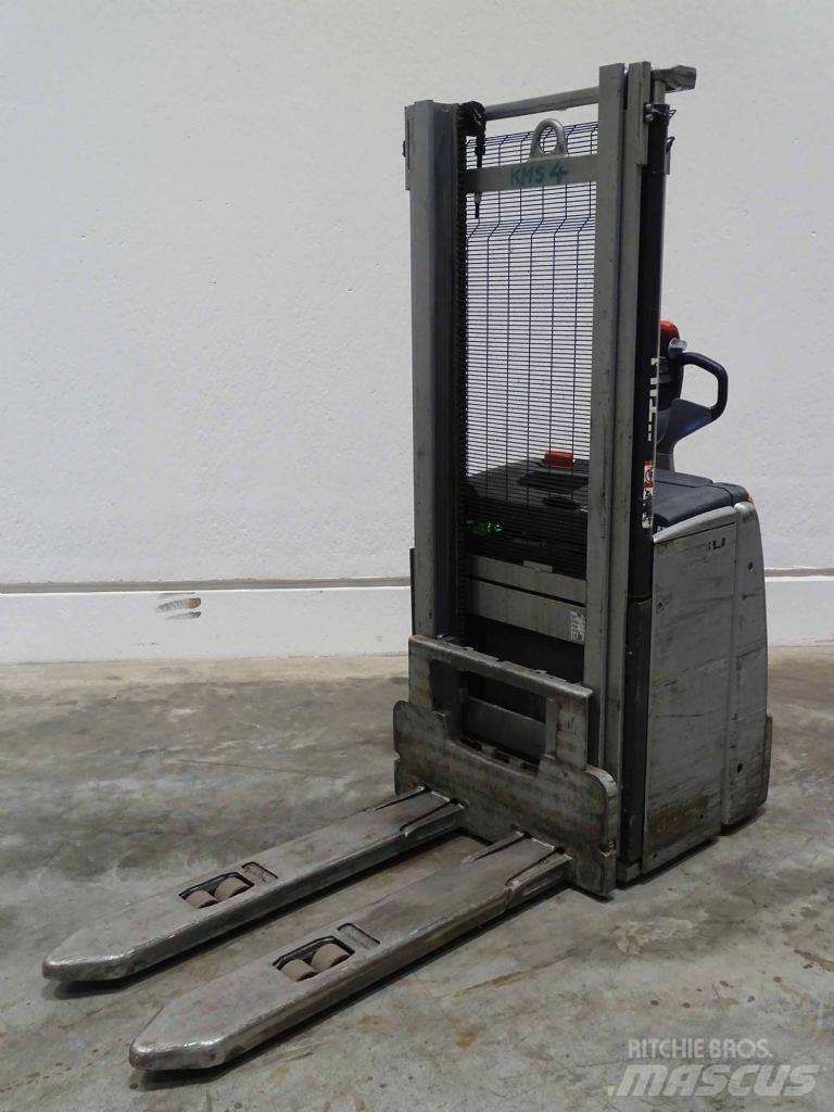 Still EXV16 Empilhador para operador externo