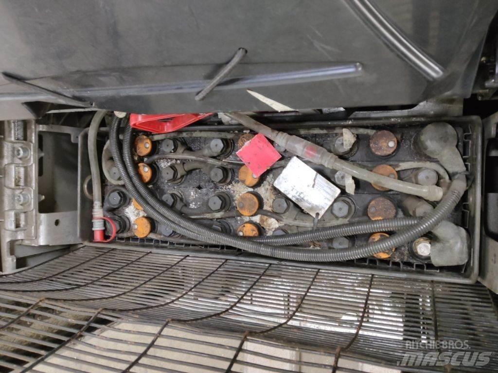Still EXV16 Empilhador para operador externo