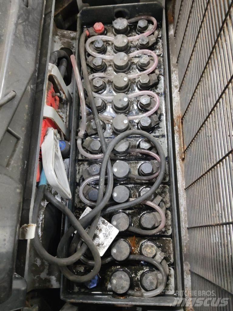 Still EXV16 Empilhador para operador externo