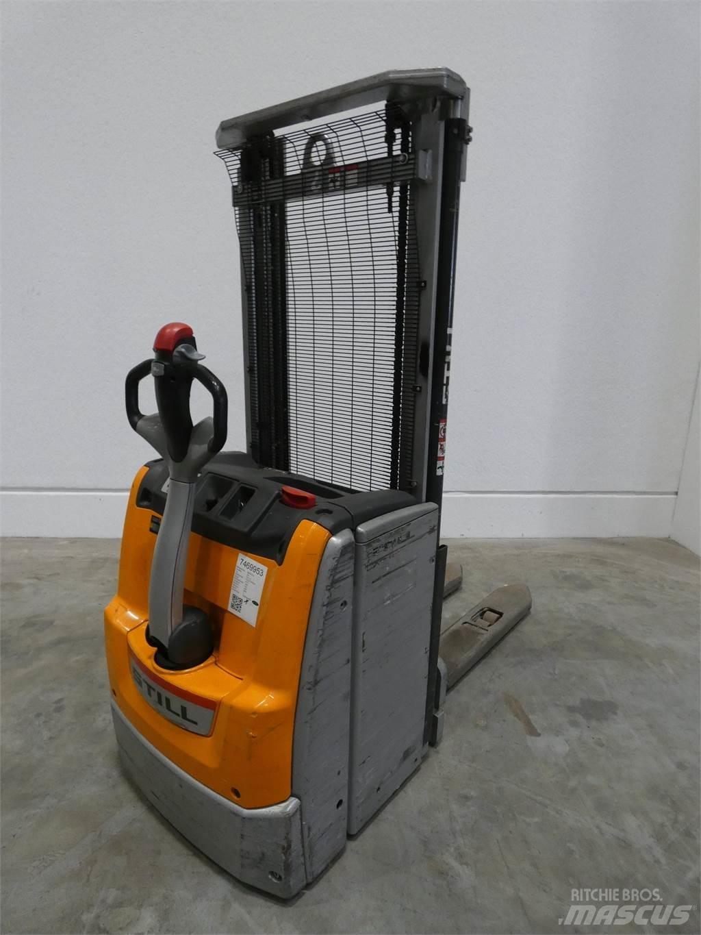 Still EXV16 Empilhador para operador externo
