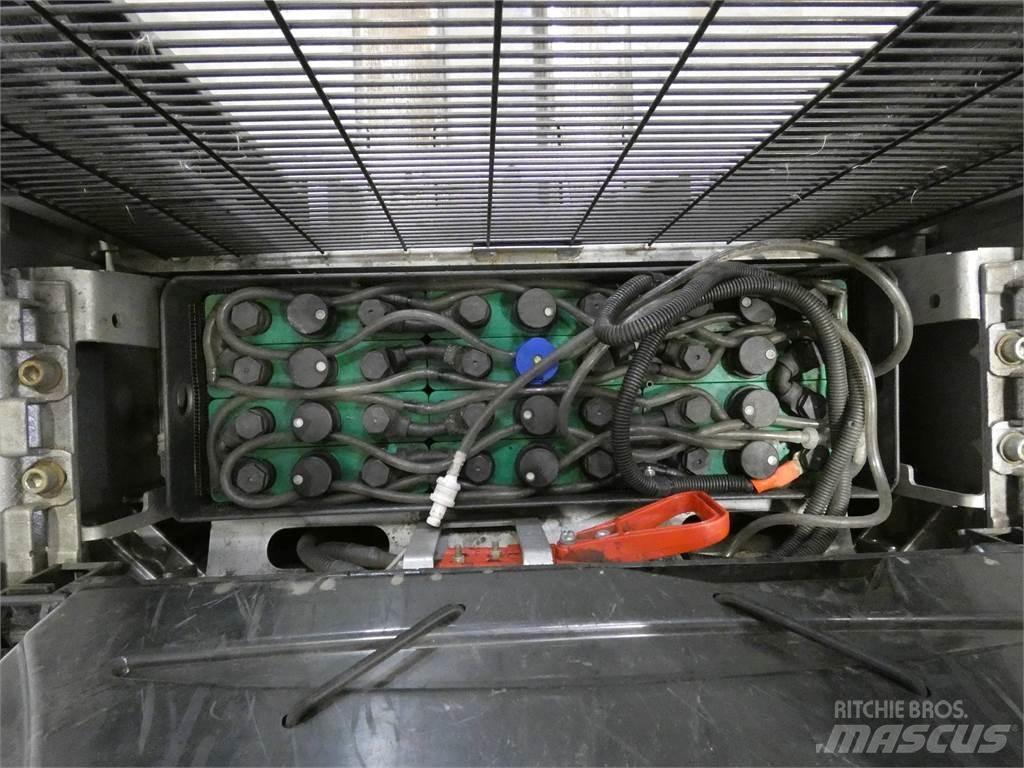 Still EXV16 Empilhador para operador externo