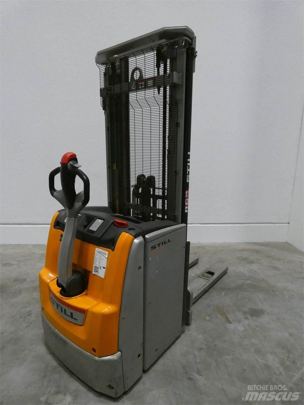 Still EXV16 Empilhador para operador externo
