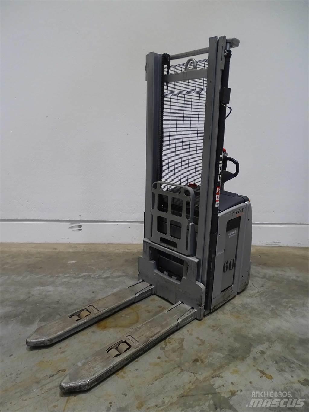 Still EXV16 Empilhador para operador externo
