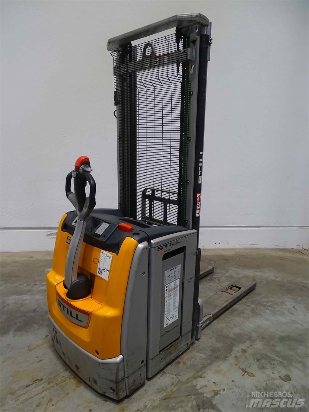 Still EXV16 Empilhador para operador externo