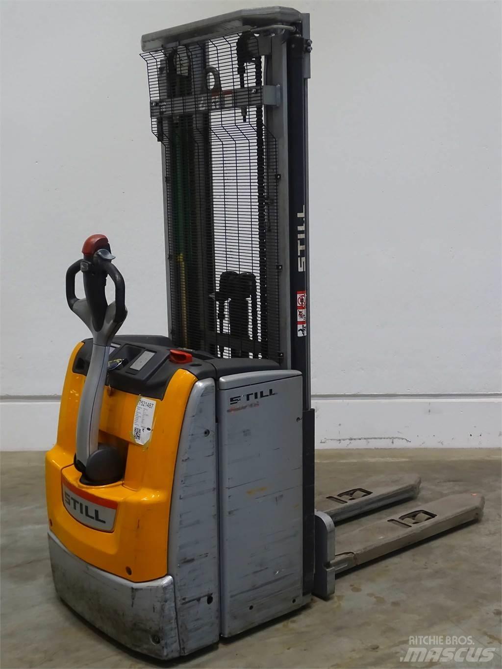 Still EXV16 Empilhador para operador externo