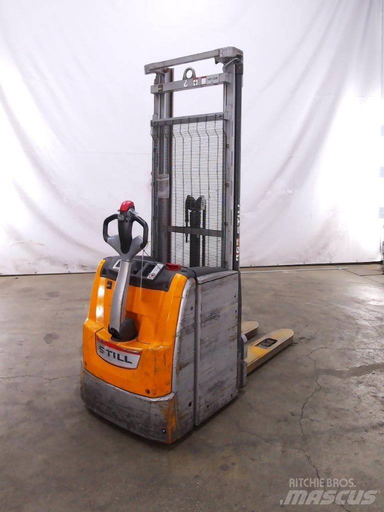 Still EXV20 Empilhador para operador externo