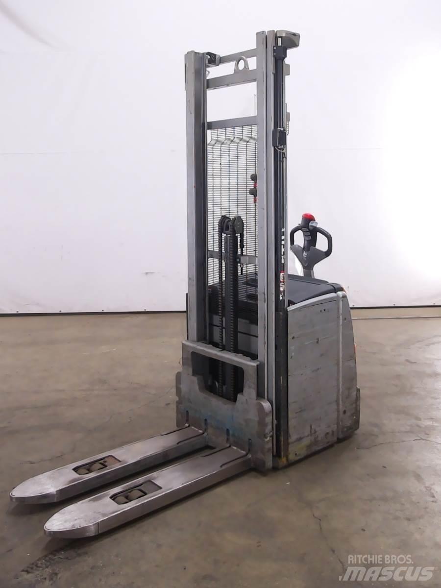 Still EXV20 Empilhador para operador externo