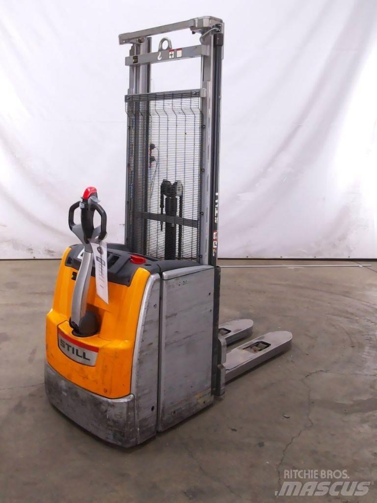 Still EXV20 Empilhador para operador externo
