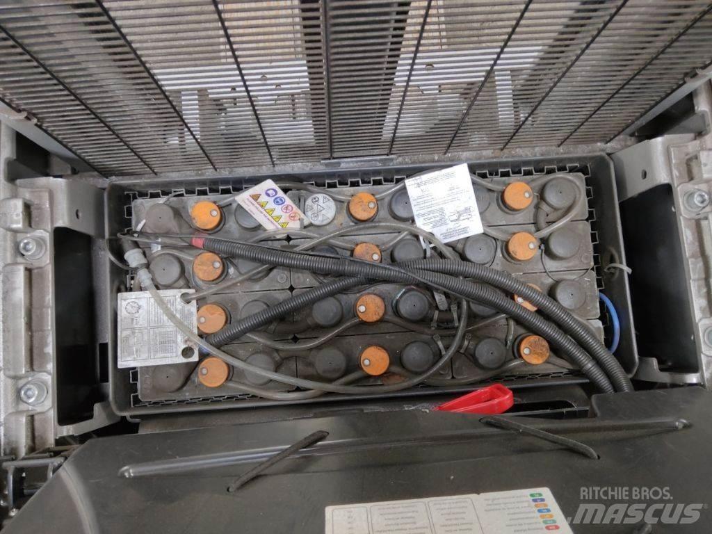 Still EXV20 Empilhador para operador externo