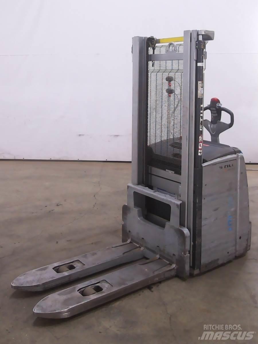Still EXV20 Empilhador para operador externo